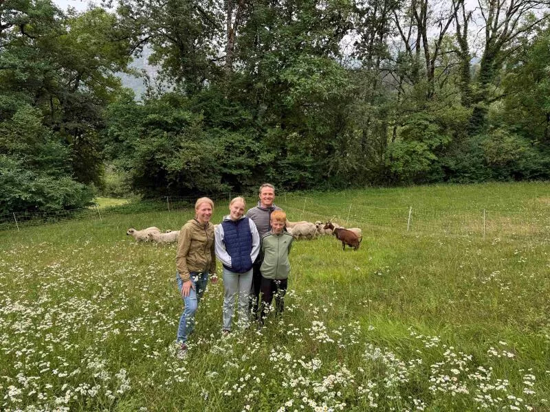 All Saints' Day holidays: Nature immersion in the heart of the herd and delicious treats