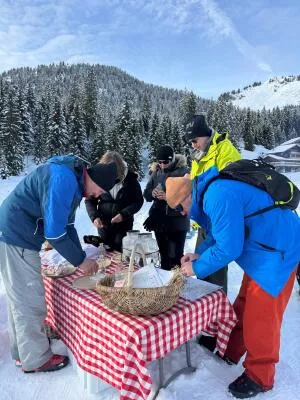 Atelier Génépi en extérieur Poudre d'Escampette
