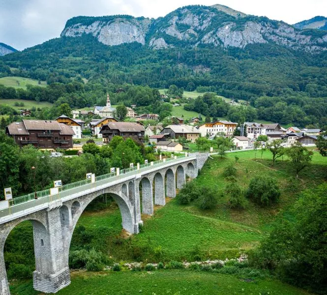 Adventure along the Giffre River