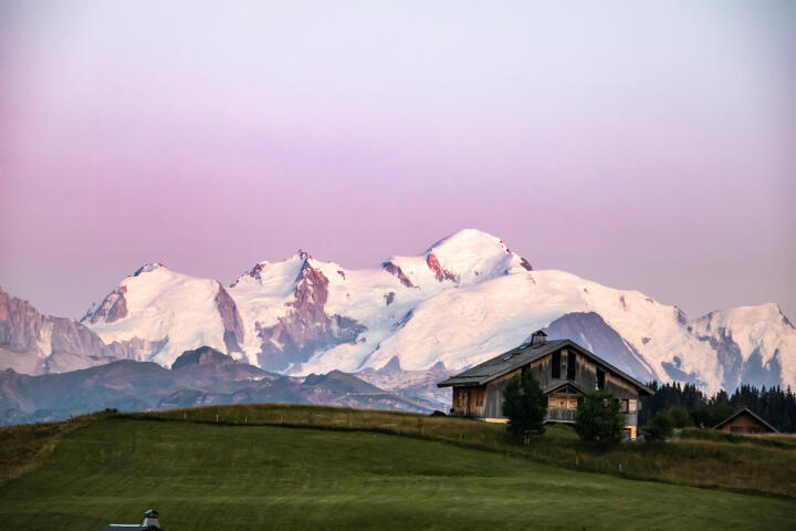 le massif du mont lbanc depuis le praz de lys coucher de soleil olivier octobre