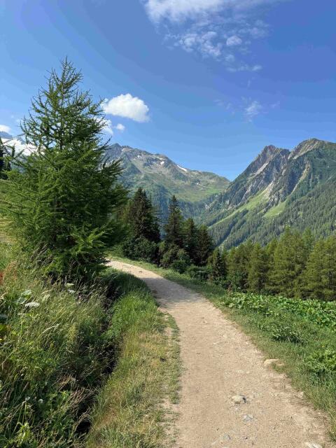 Sentiers secrets des Alpes